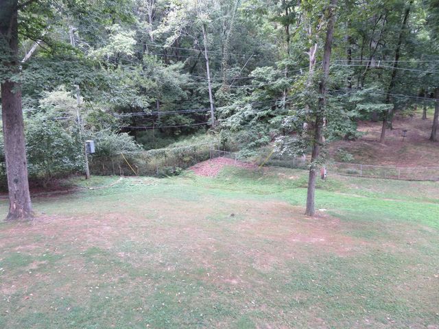 5011 E Timberwood Drive, Newburgh, IN 47630