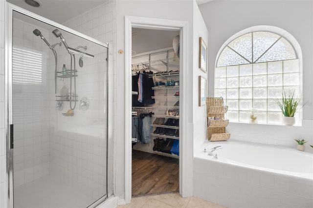 18536 OTTERWOOD AVENUE, Tampa, FL 33647