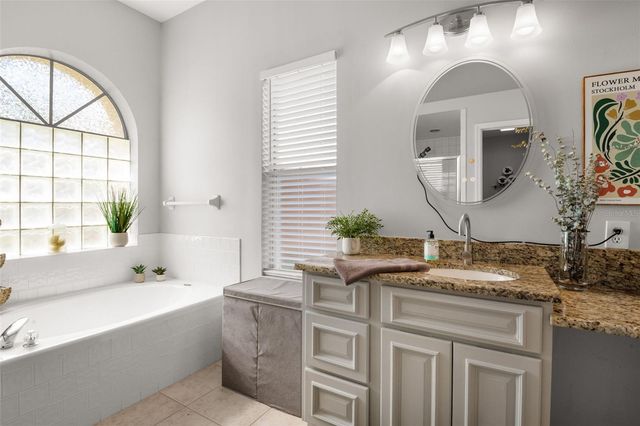 18536 OTTERWOOD AVENUE, Tampa, FL 33647