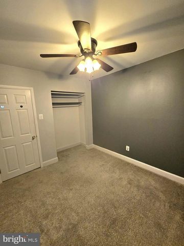 30 CLARK DR, Barrington, NJ 08007