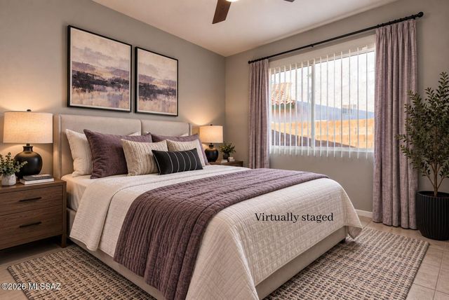 8816 N Old Well Place, Tucson, AZ 85743