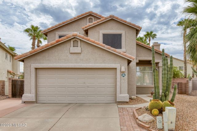 8816 N Old Well Place, Tucson, AZ 85743