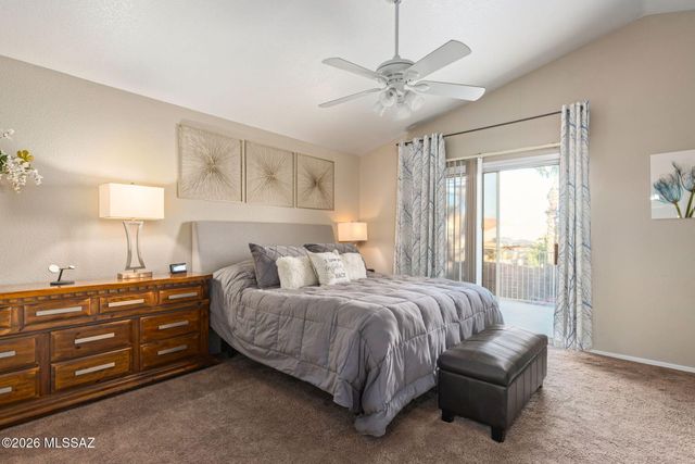 8816 N Old Well Place, Tucson, AZ 85743