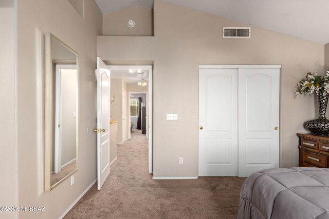 8816 N Old Well Place, Tucson, AZ 85743