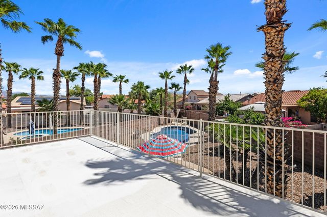 8816 N Old Well Place, Tucson, AZ 85743