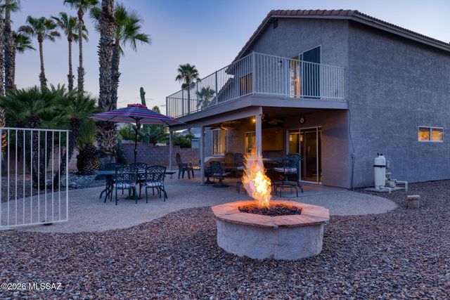 8816 N Old Well Place, Tucson, AZ 85743