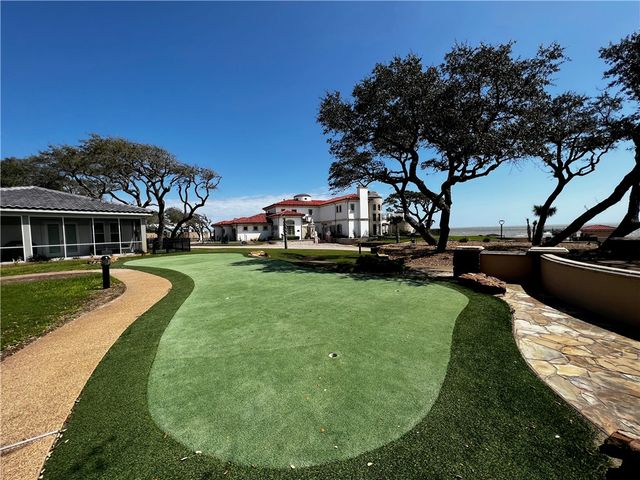 19 Royal Oaks Circ, Fulton, TX 78358