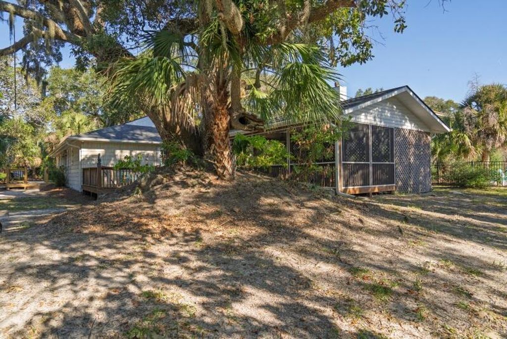 1408 Jungle Road, Edisto Island, SC 29438