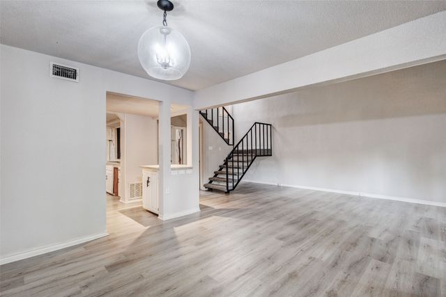 3161 Golden Oak, Farmers Branch, TX 75234
