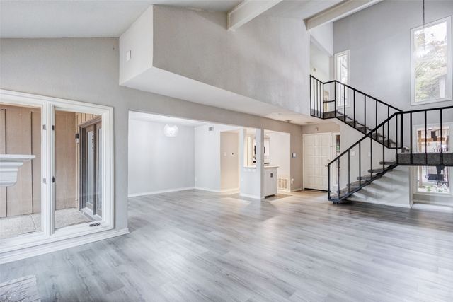 3161 Golden Oak, Farmers Branch, TX 75234
