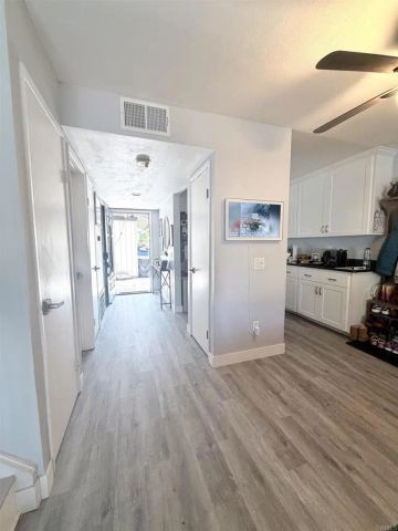 17380 Caminito Canasto, San Diego, CA 92127