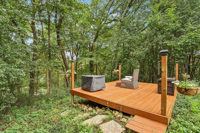 W350S3525 Waterville ROAD, Oconomowoc, WI 53066