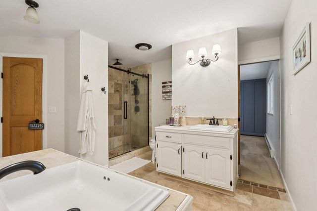 W350S3525 Waterville ROAD, Oconomowoc, WI 53066