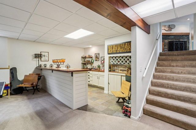 W350S3525 Waterville ROAD, Oconomowoc, WI 53066