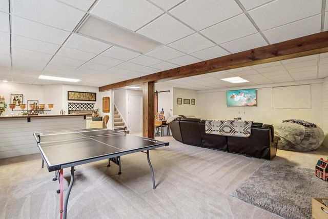 W350S3525 Waterville ROAD, Oconomowoc, WI 53066