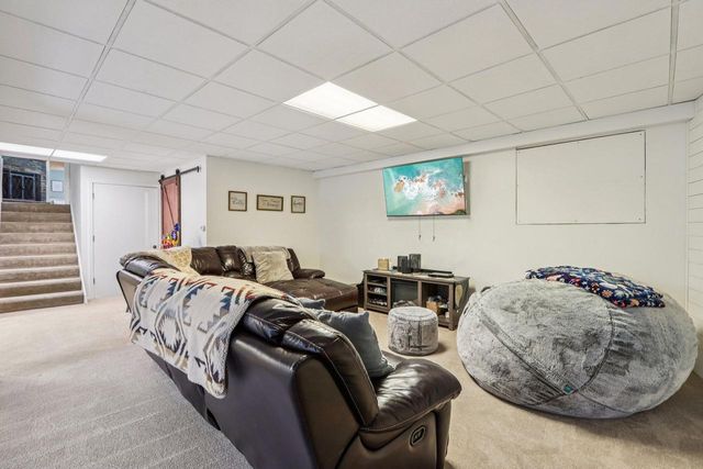 W350S3525 Waterville ROAD, Oconomowoc, WI 53066