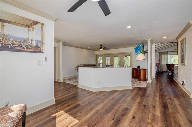 2507 LAKEVIEW DR, Lehigh Acres, FL 33936