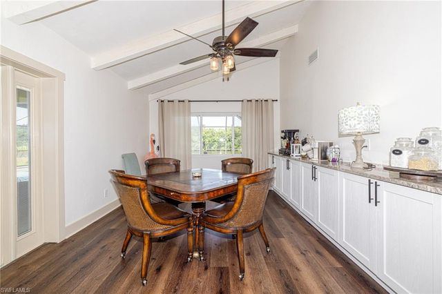 2507 LAKEVIEW DR, Lehigh Acres, FL 33936