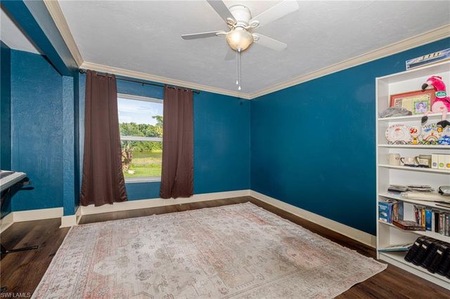 2507 LAKEVIEW DR, Lehigh Acres, FL 33936