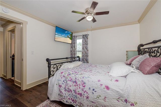 2507 LAKEVIEW DR, Lehigh Acres, FL 33936