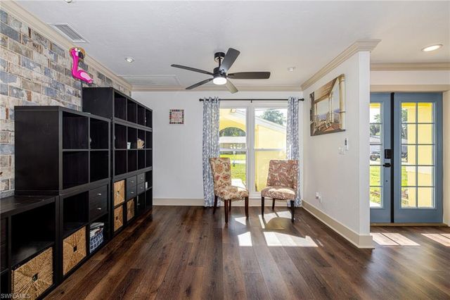 2507 LAKEVIEW DR, Lehigh Acres, FL 33936
