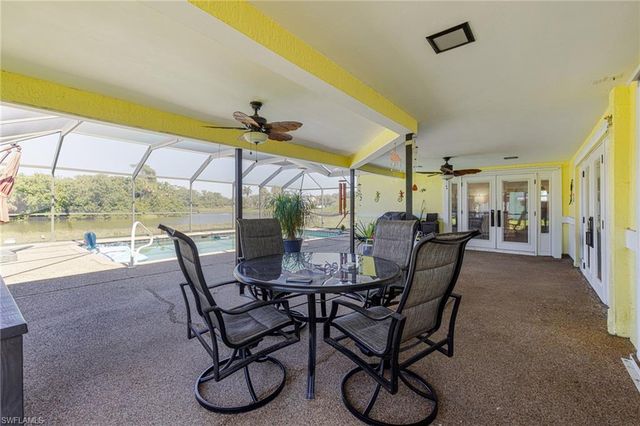2507 LAKEVIEW DR, Lehigh Acres, FL 33936