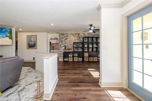 2507 LAKEVIEW DR, Lehigh Acres, FL 33936