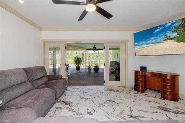 2507 LAKEVIEW DR, Lehigh Acres, FL 33936