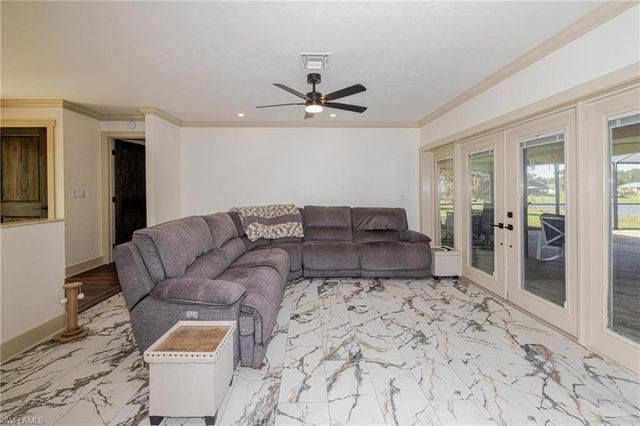 2507 LAKEVIEW DR, Lehigh Acres, FL 33936