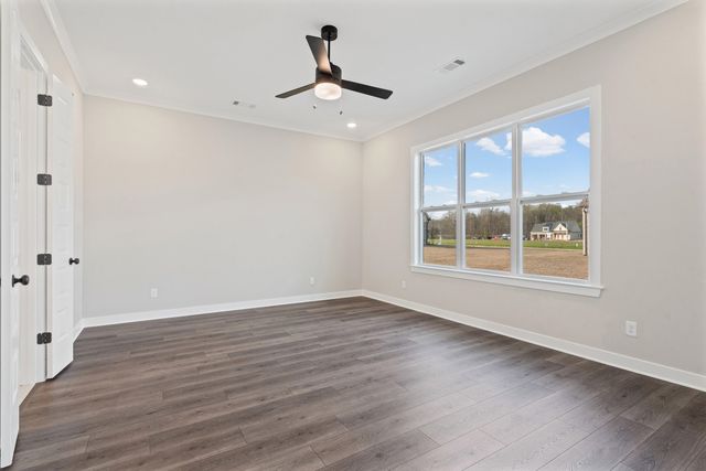 5061 FAIRY MEADOW CV, Arlington, TN 38002