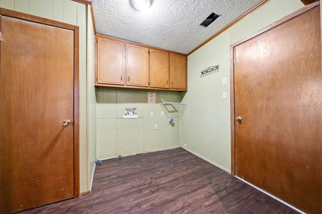 104 Forest Lane, Hillsboro, TX 76645
