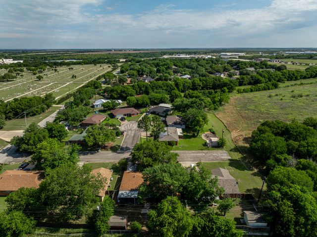 104 Forest Lane, Hillsboro, TX 76645