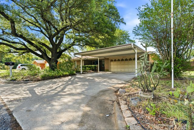 104 Forest Lane, Hillsboro, TX 76645