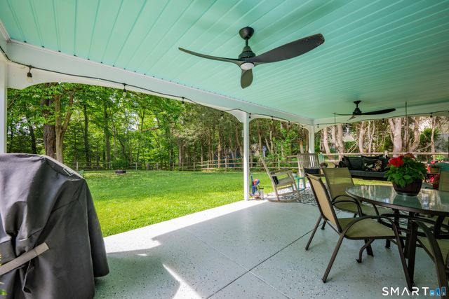 27 Woodcrest Drive, Bristol, CT 06010