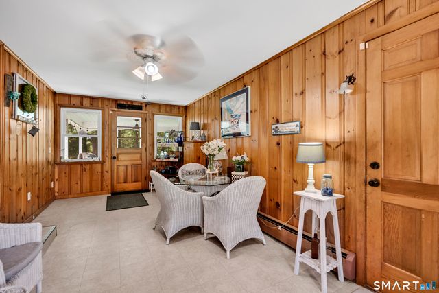 27 Woodcrest Drive, Bristol, CT 06010
