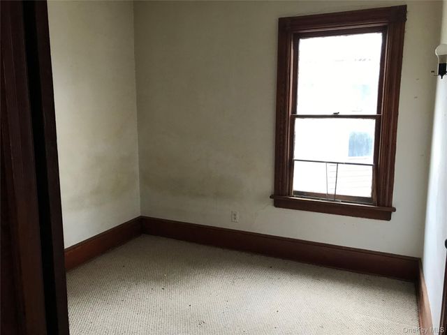 9 GRAY Street, Poughkeepsie, NY 12603