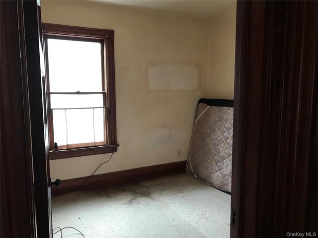9 GRAY Street, Poughkeepsie, NY 12603