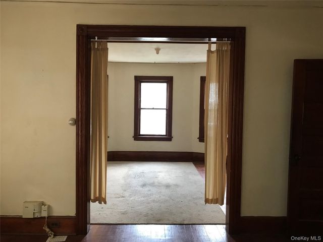 9 GRAY Street, Poughkeepsie, NY 12603
