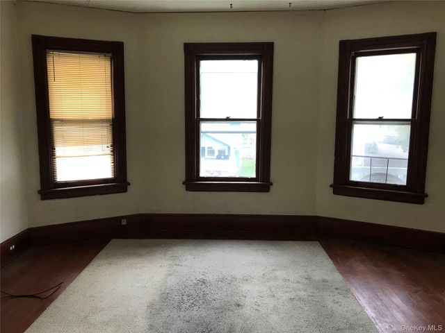 9 GRAY Street, Poughkeepsie, NY 12603