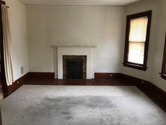 9 GRAY Street, Poughkeepsie, NY 12603