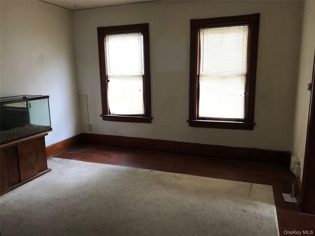9 GRAY Street, Poughkeepsie, NY 12603