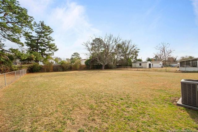 1621 Grandview Drive, Fayetteville, NC 28314