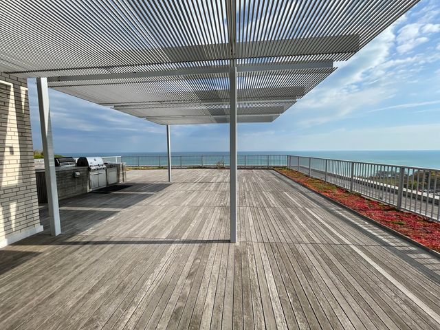 3900 N Lake Shore Drive 25C, Chicago, IL 60613