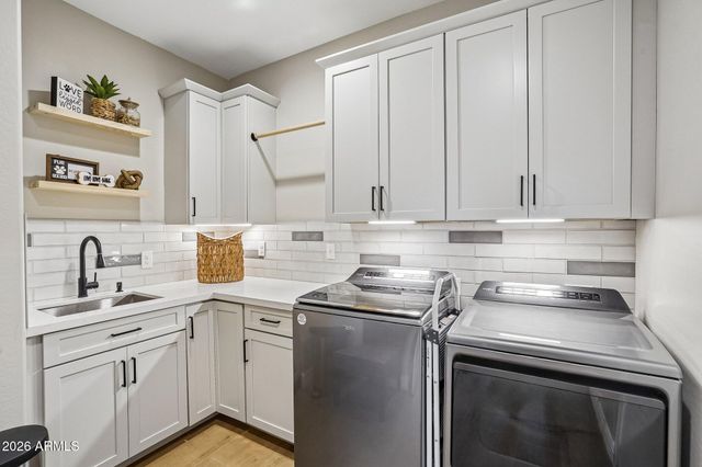 5226 W TOP HAND Trail, Laveen, AZ 85339