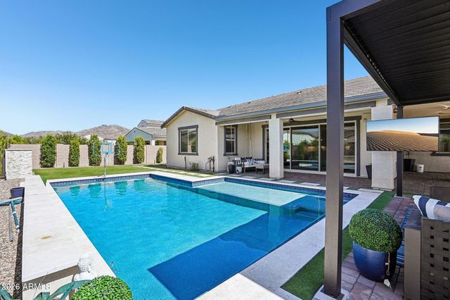 5226 W TOP HAND Trail, Laveen, AZ 85339
