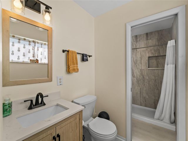 119 OLDENBURGH COURT NE, Port Charlotte, FL 33952