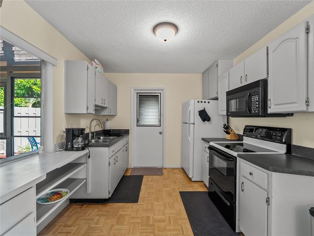 119 OLDENBURGH COURT NE, Port Charlotte, FL 33952