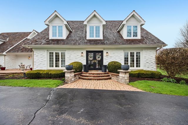 1980 Clover Drive, Inverness, IL 60067