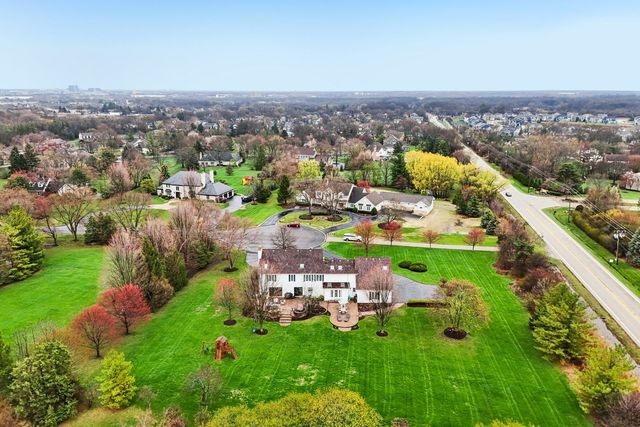 1980 Clover Drive, Inverness, IL 60067