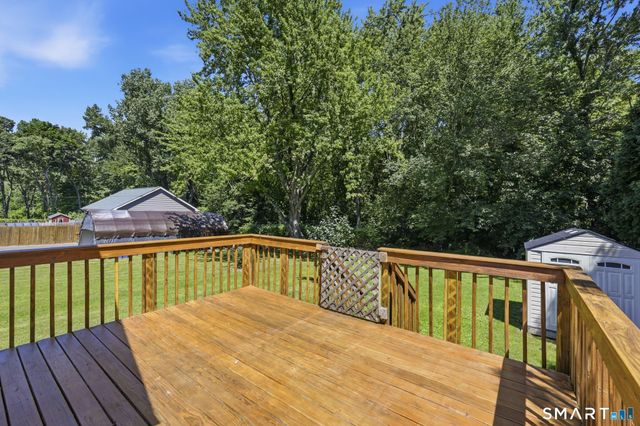 32 Dickerman Avenue, Windsor Locks, CT 06096
